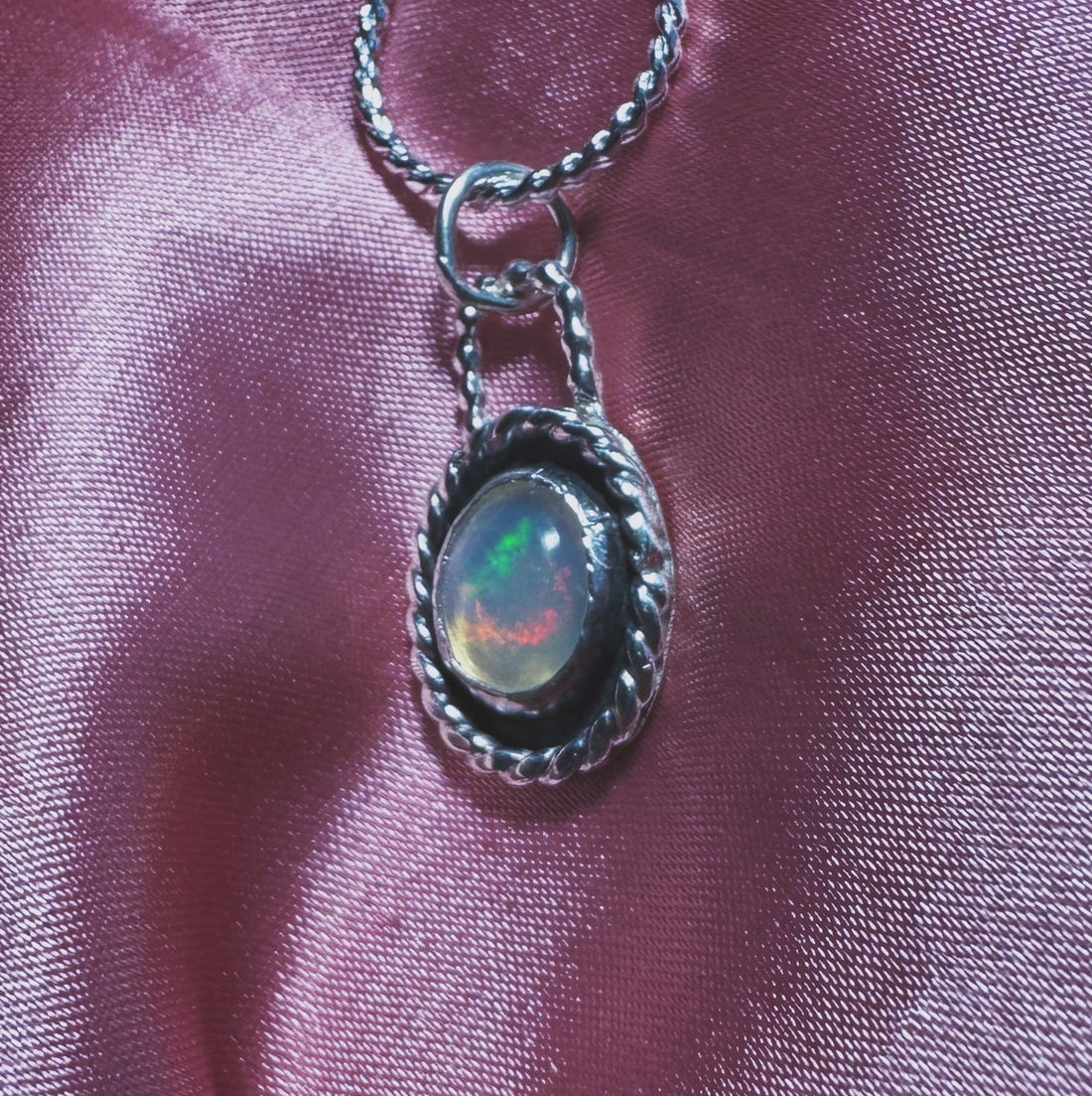 Ethiopian Opal Meaning and Properties
